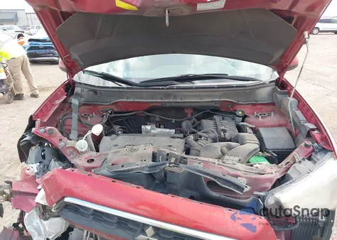 2015 Mitsubishi Outlander Sport Es z USA, uszkodzony, nr VIN 4A4AP3AU8FE012971